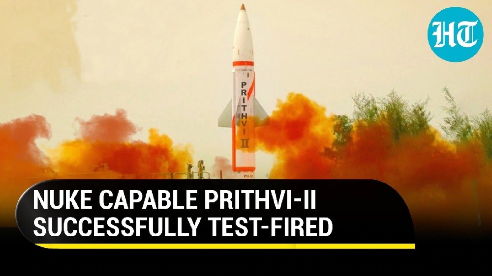 Ấn Độ phóng thử thành công tên lửa có khả năng mang đầu đạn hạt nhân Prithvi-II