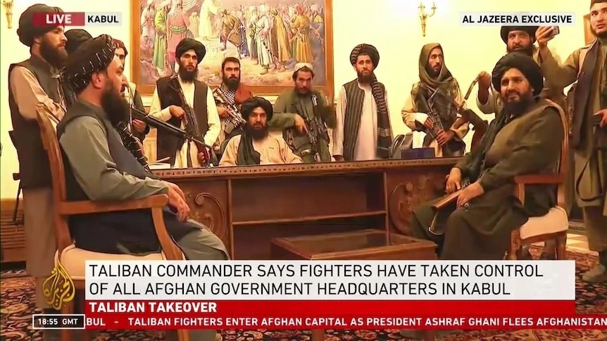 Taliban chiếm Dinh Tổng thống Afghanistan